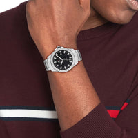 TOMMY HILFIGER, LARS