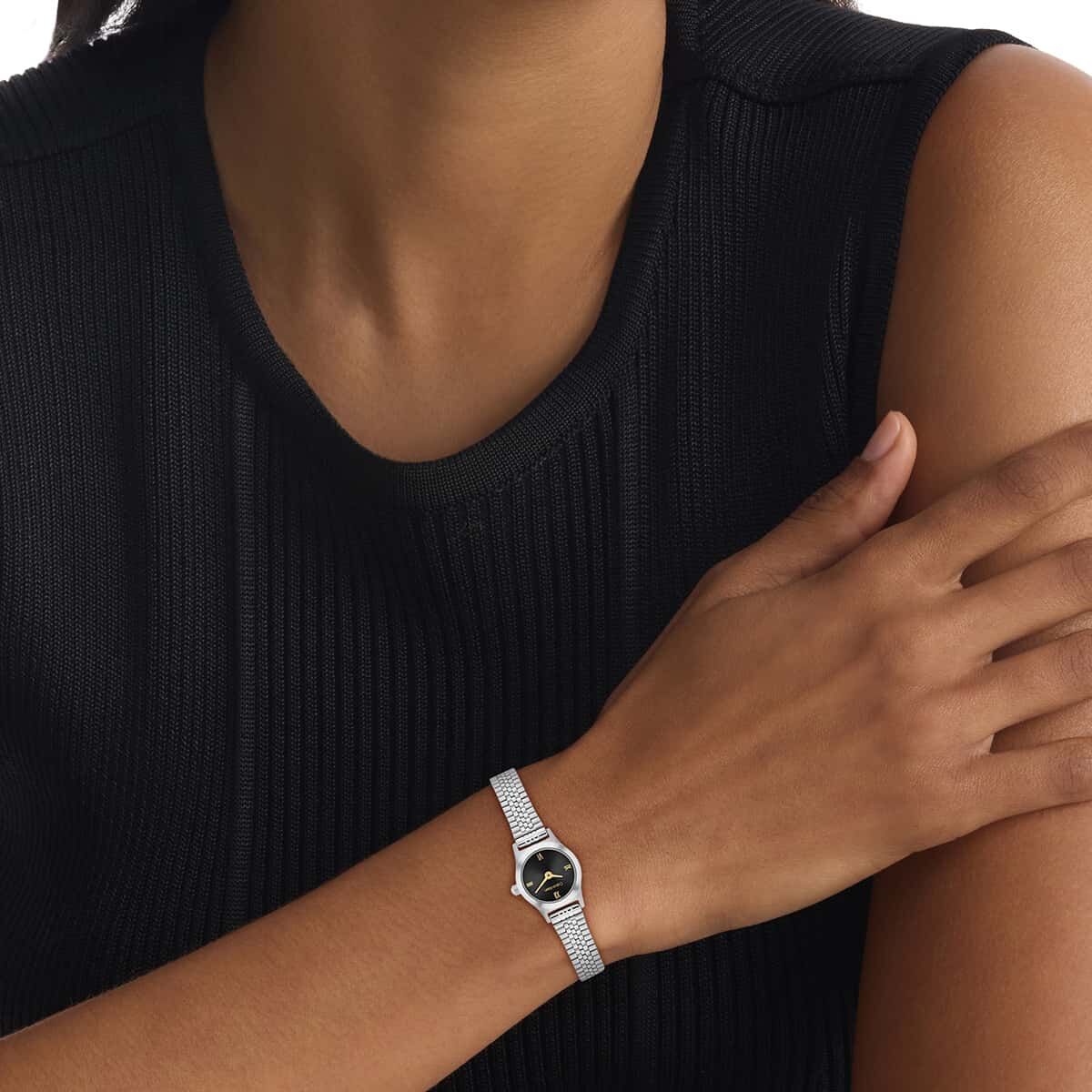 CALVIN KLEIN, CONTEMPORARY