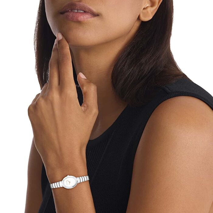 CALVIN KLEIN, TWISTED BEZEL